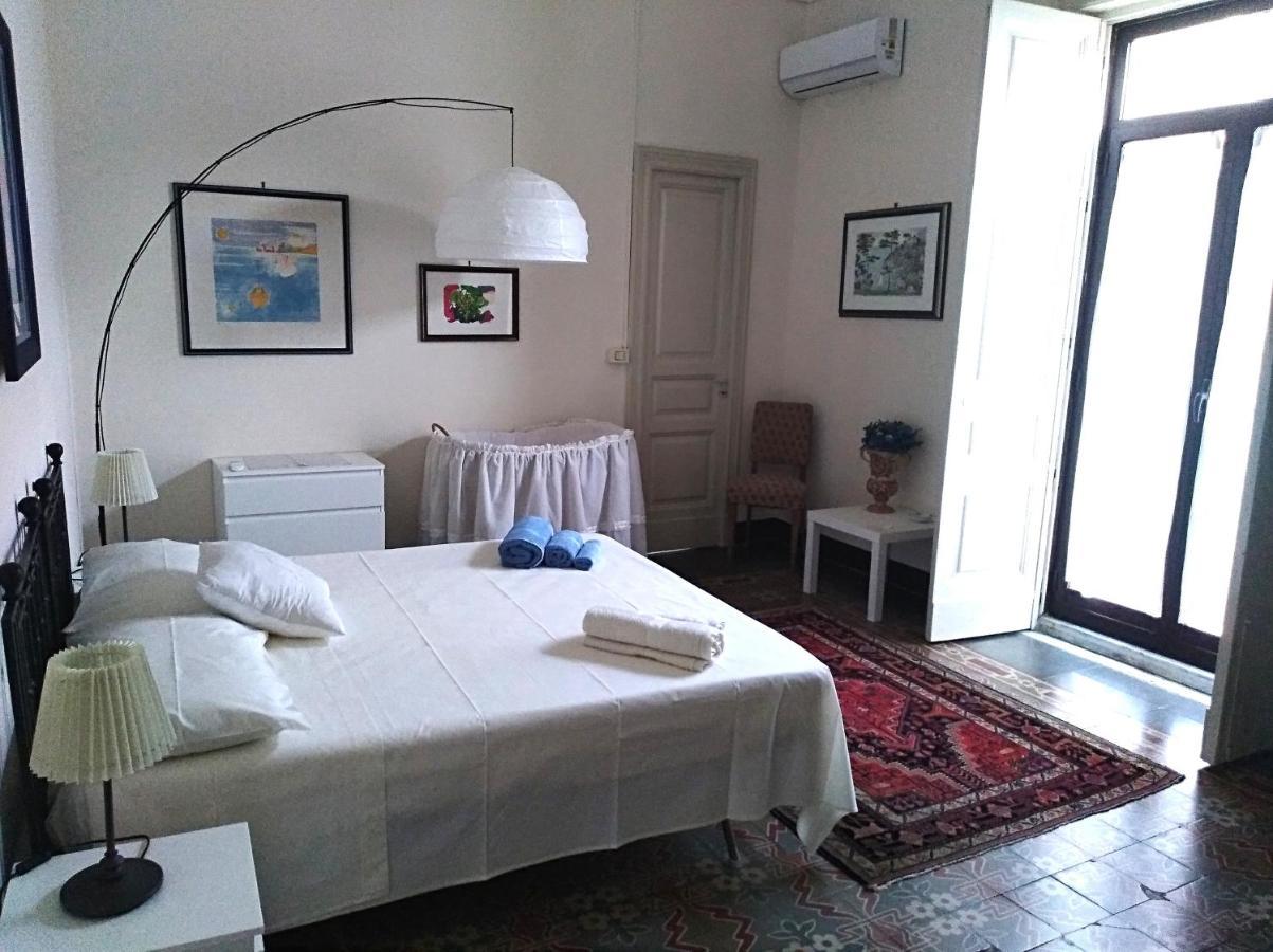 L'Oasi Di Sofia Appartamento Turistico Etnea Cavour Bellini CTA Exteriör bild