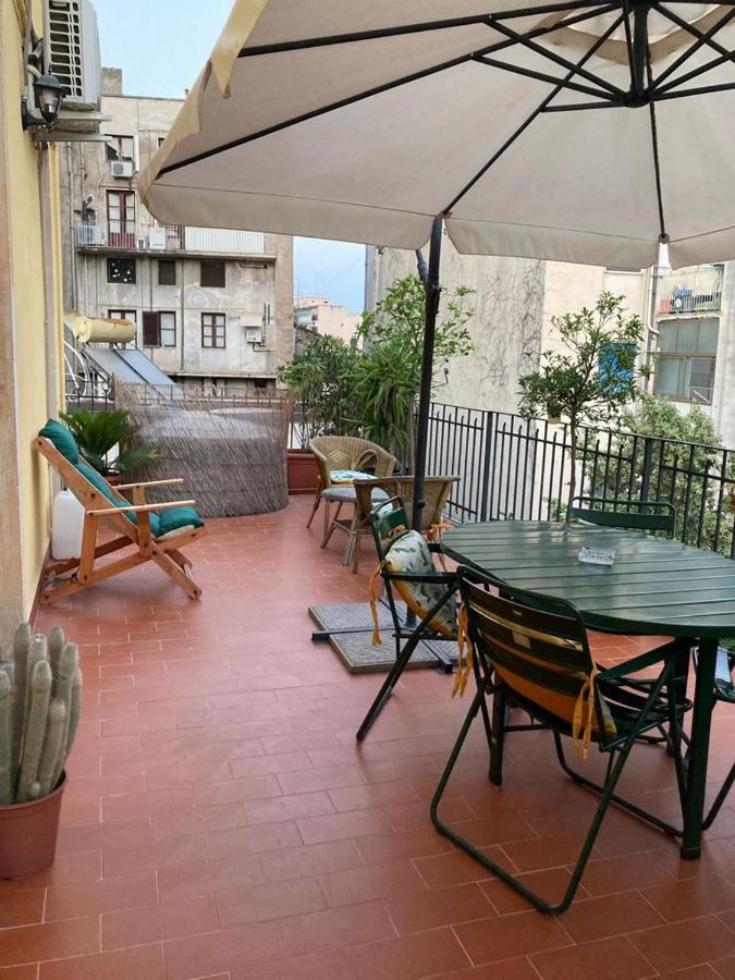 L'Oasi Di Sofia Appartamento Turistico Etnea Cavour Bellini CTA Exteriör bild